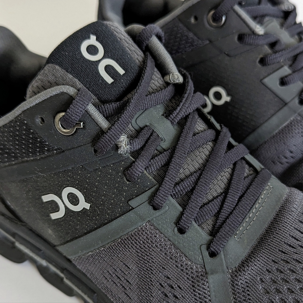 On Running Cloudace Running Shoes - Picture 10 of 13